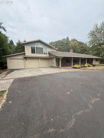 12.2 Acres of Land with Home for Sale in Vancouver, Washington