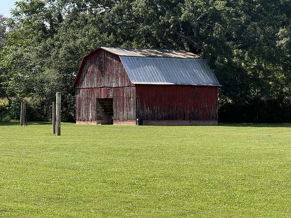 3.5 Acres of Residential Land for Sale in Manchester, Tennessee