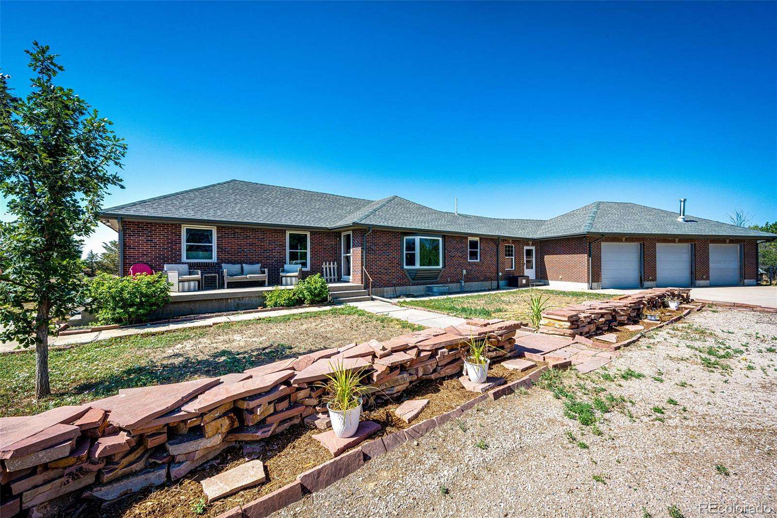 5.59 Acres of Land with Home for Sale in Keenesburg, Colorado