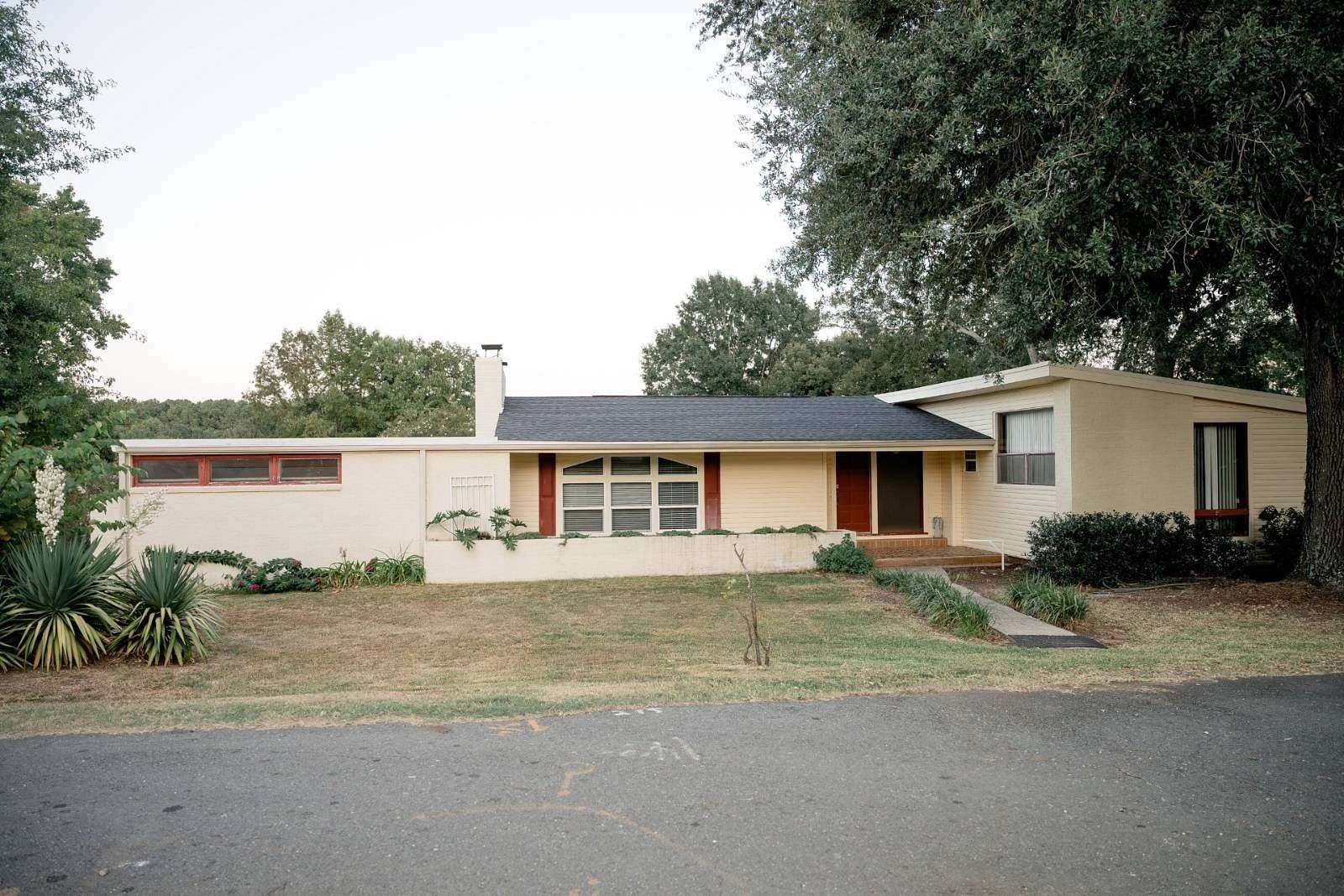 2 Acres of Land with Home for Sale in Zwolle, Louisiana