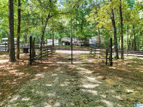 4 Acres of Land for Sale in Chelsea, Alabama