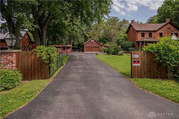 2.89 Acres of Land with Home for Sale in Chester Township, Ohio