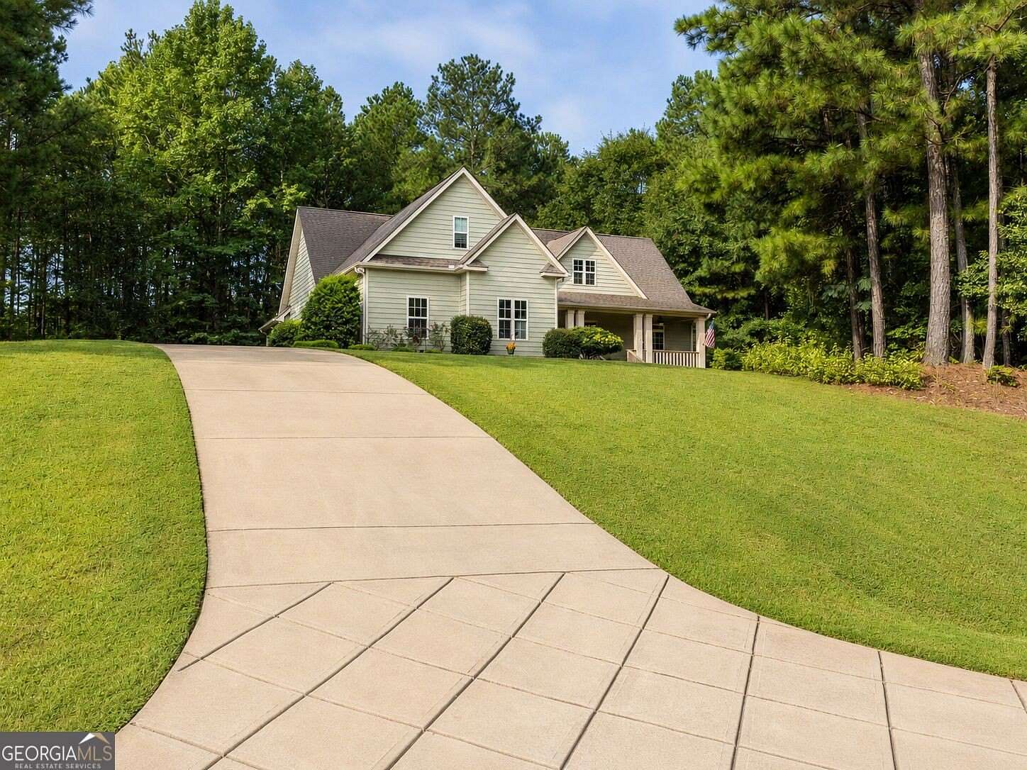 3 Acres of Land with Home for Sale in Thomaston, Georgia