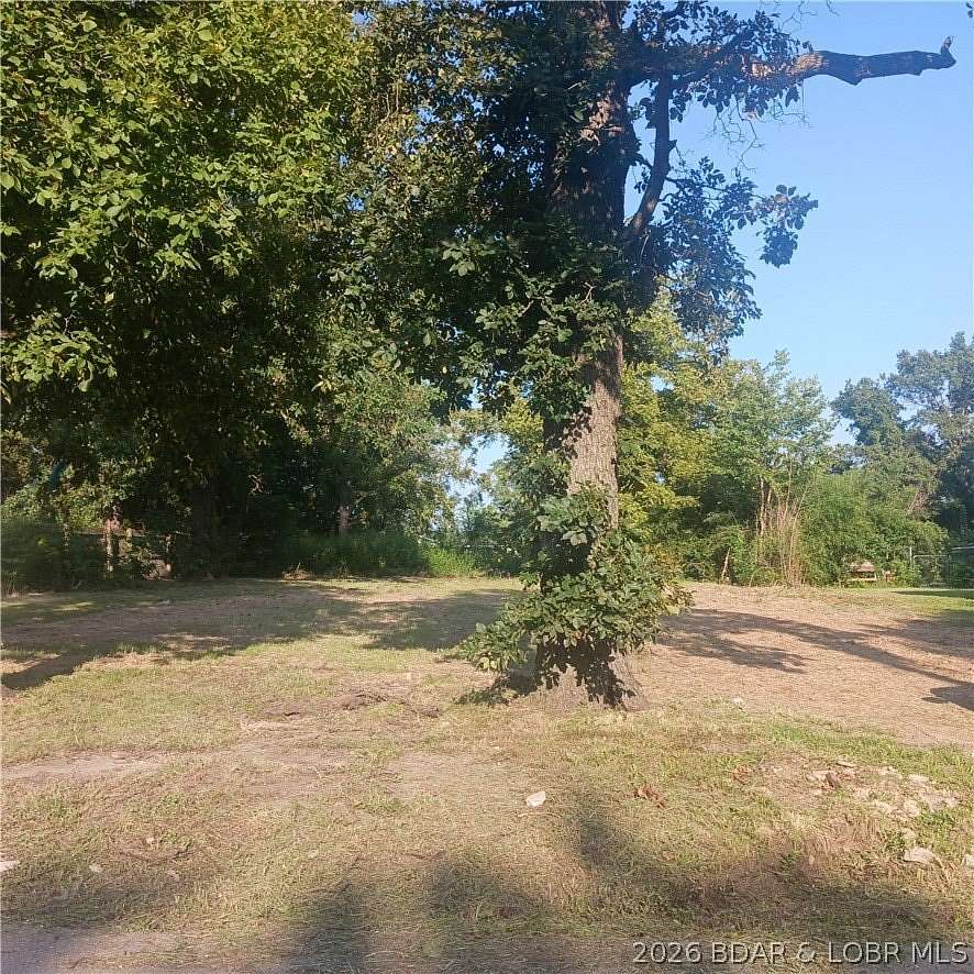 0.39 Acres of Residential Land for Sale in Stover, Missouri