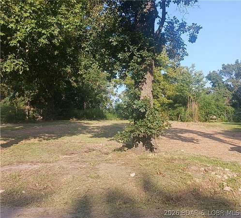 0.39 Acres of Residential Land for Sale in Stover, Missouri