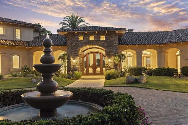 2.39 Acres of Land with Home for Sale in Rancho Santa Fe, California