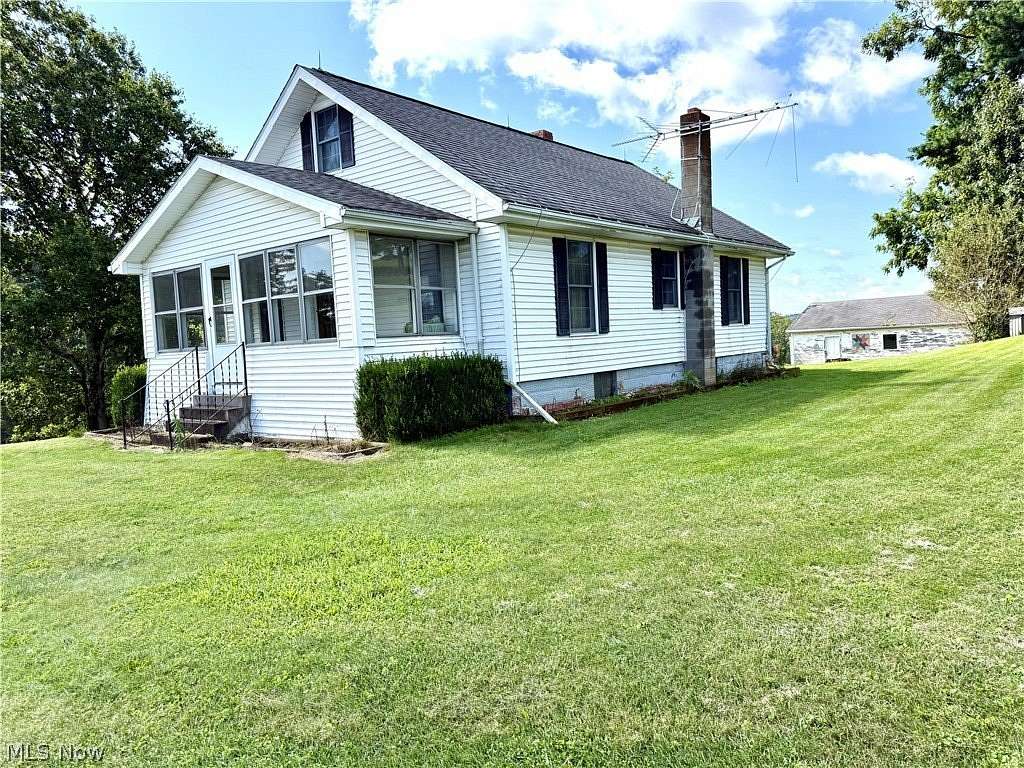20.3 Acres of Agricultural Land with Home for Sale in St. Clairsville, Ohio