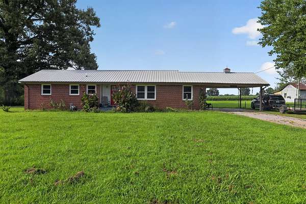 2.72 Acres of Land with Home for Sale in Fulton, Kentucky