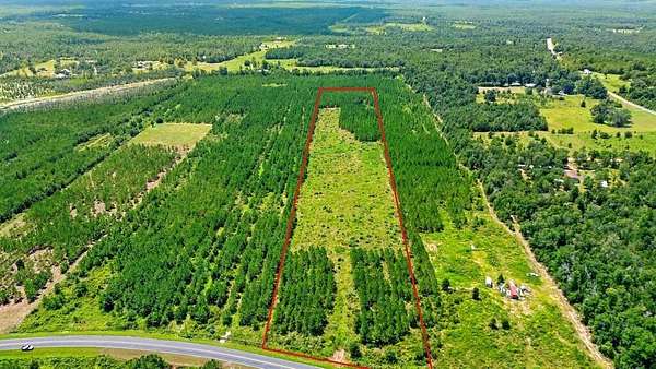 11.6 Acres of Recreational & Residential Land for Sale in Altha, Florida