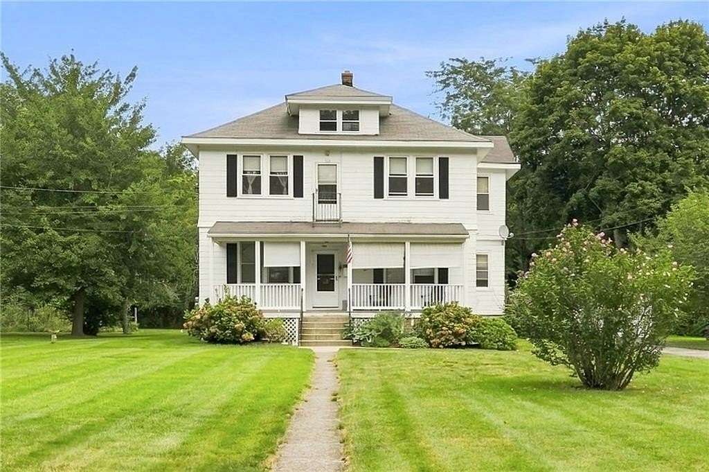 1.7 Acres of Land with Home for Sale in Barrington, Rhode Island
