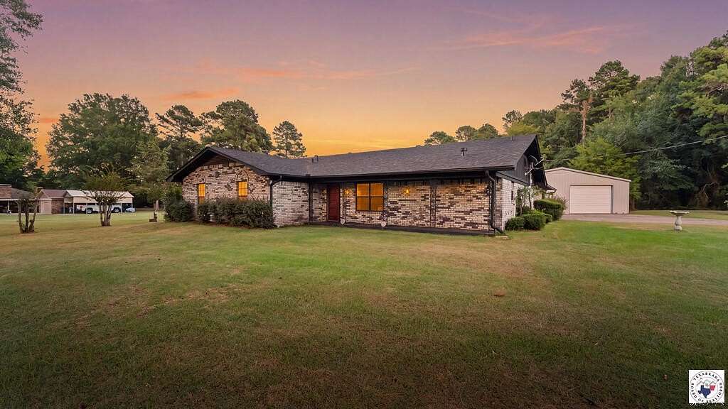 1.69 Acres of Land with Home for Sale in Texarkana, Texas