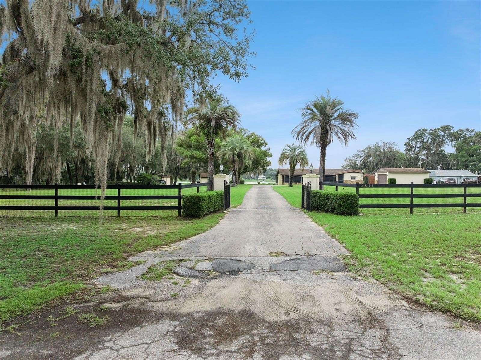 5 Acres of Land with Home for Sale in Belleview, Florida