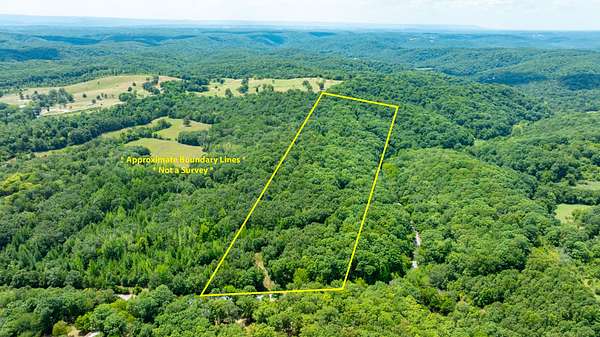 17 Acres of Recreational Land for Sale in Batesville, Arkansas
