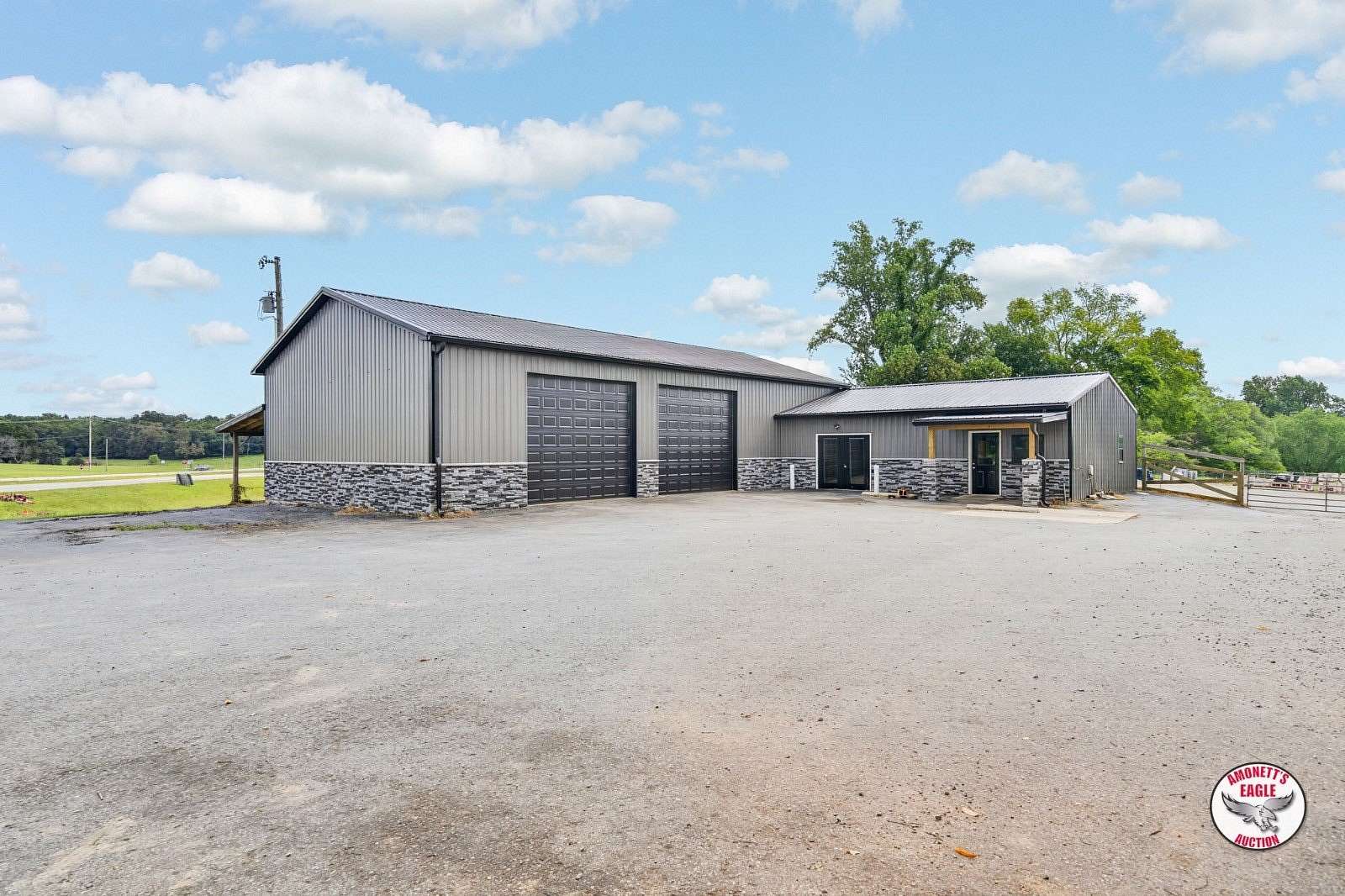 2 Acres of Commercial Land for Auction in Cookeville, Tennessee