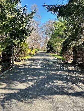 3.87 Acres of Residential Land for Sale in Old Westbury, New York