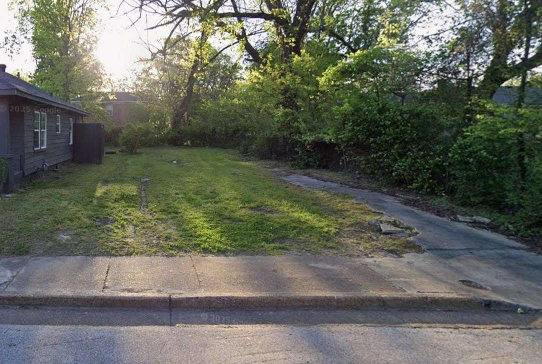 0.07 Acres of Land for Sale in Memphis, Tennessee