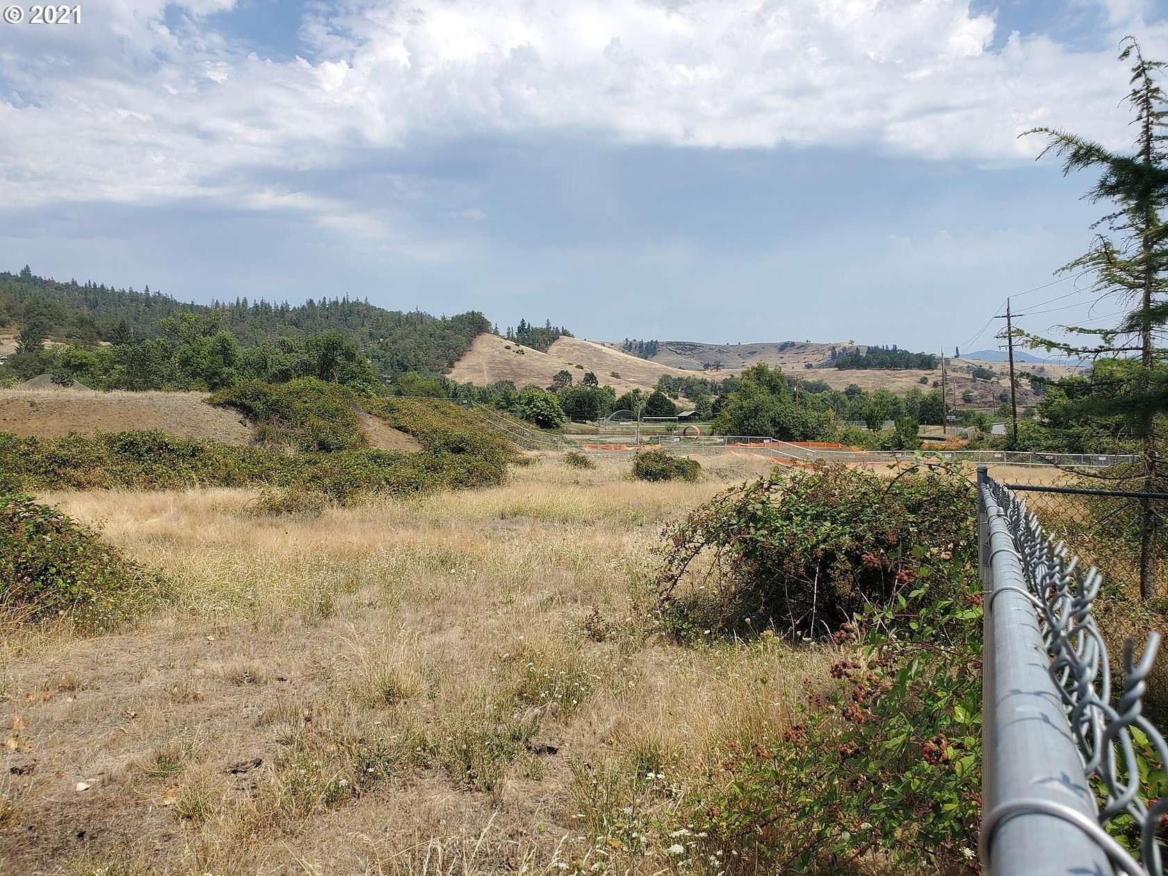 9.3 Acres of Commercial Land for Sale in Roseburg, Oregon
