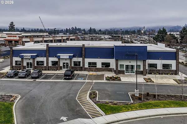 1.5 Acres of Improved Commercial Land for Sale in Grants Pass, Oregon