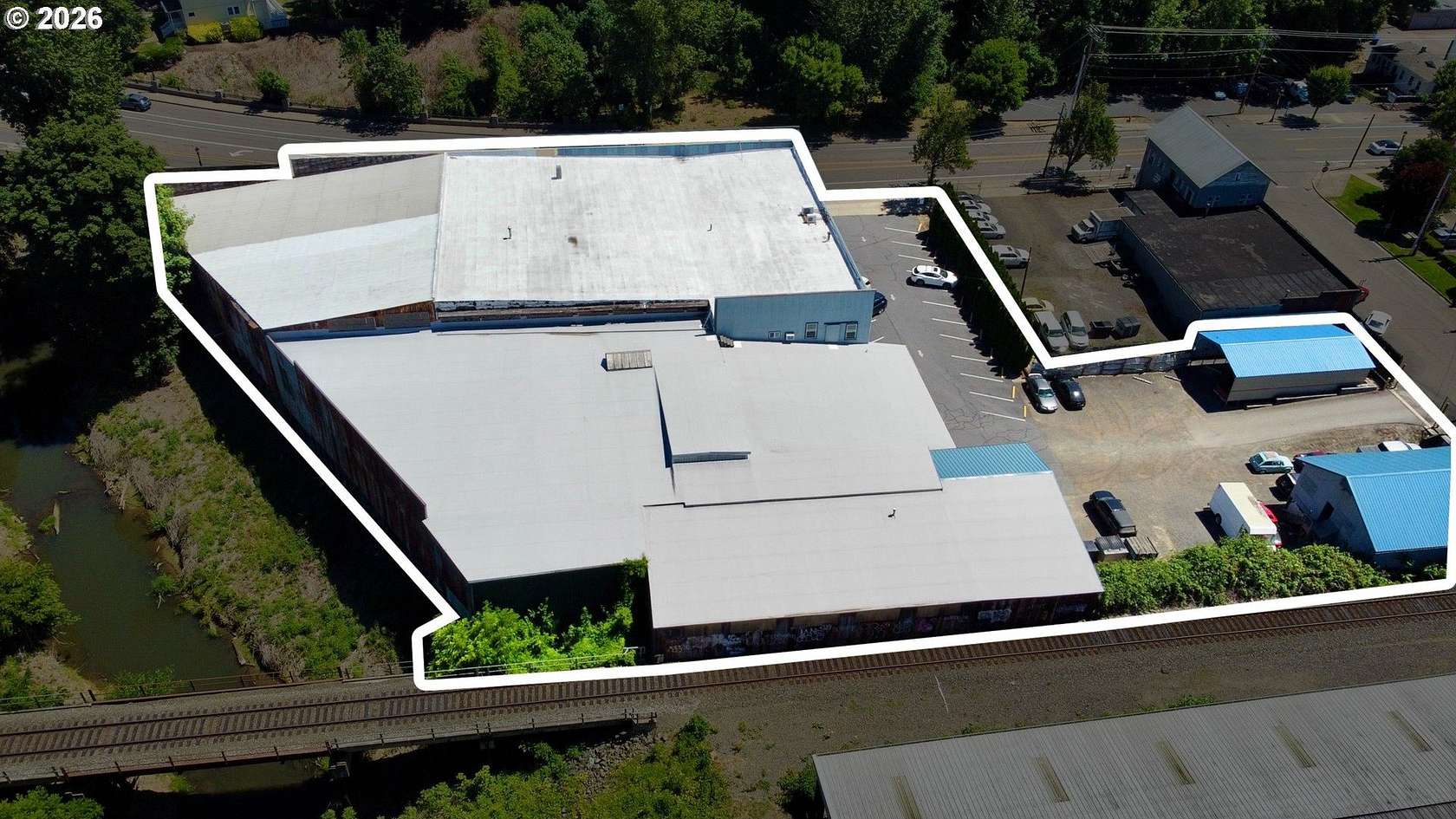 1.52 Acres of Improved Commercial Land for Sale in Oregon City, Oregon