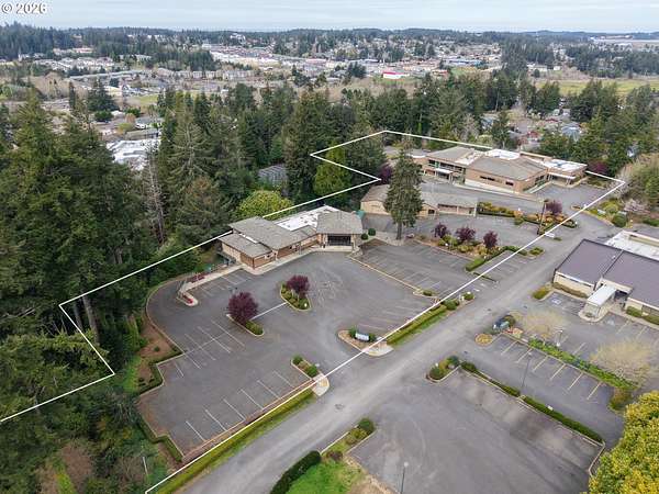 3.13 Acres of Improved Commercial Land for Sale in Coos Bay, Oregon