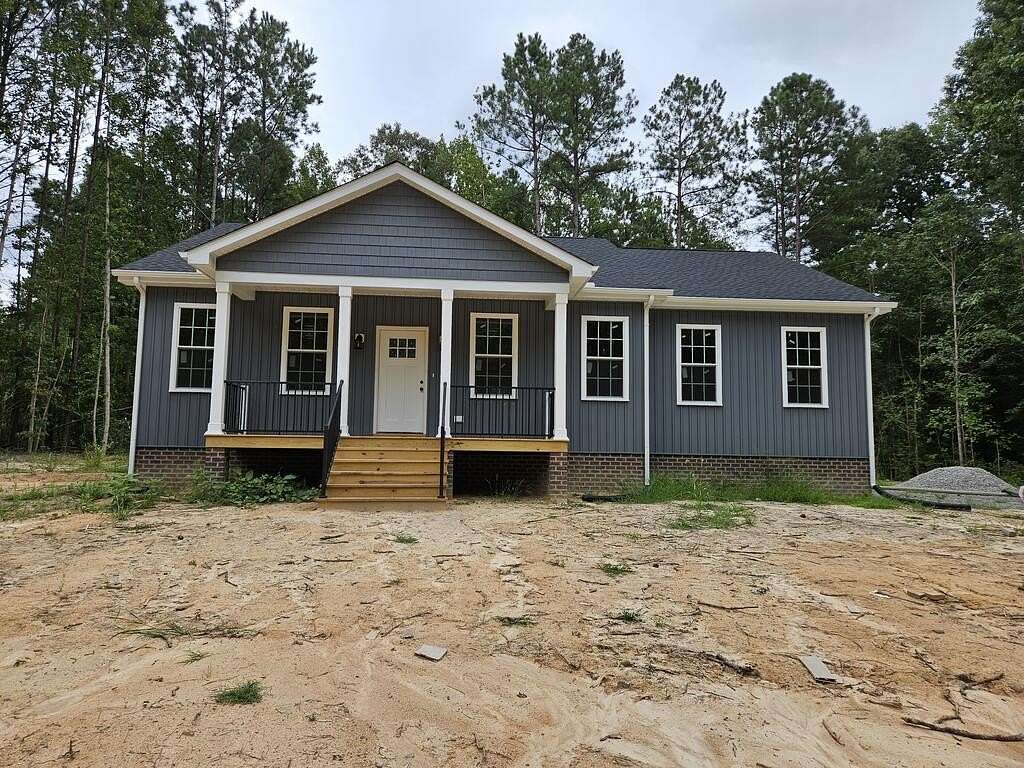 2 Acres of Land with Home for Sale in Amelia Court House, Virginia