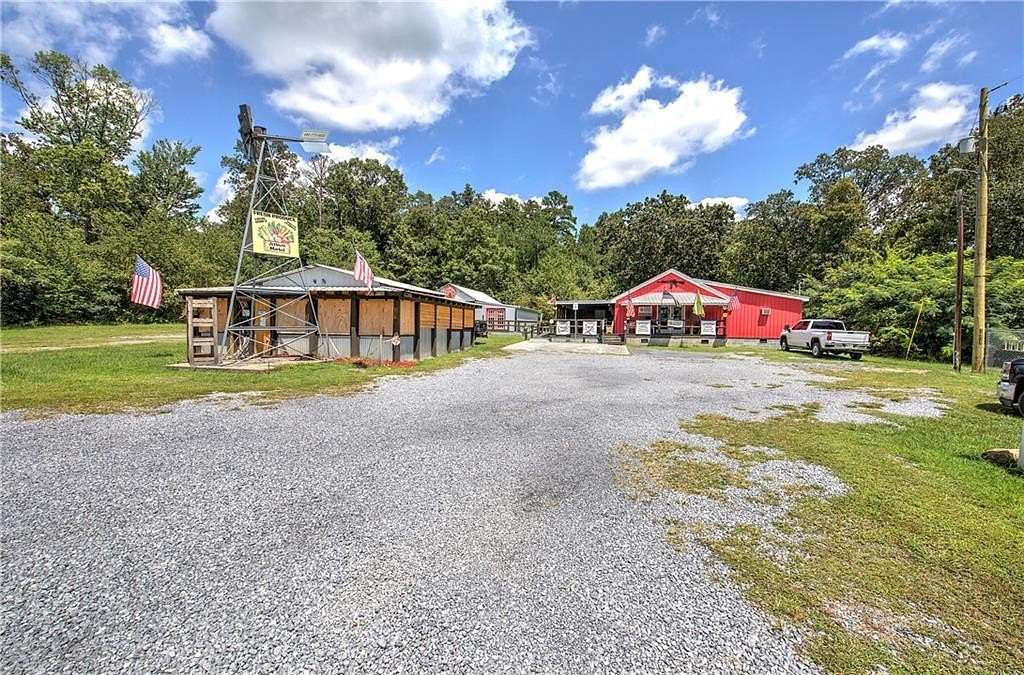 4.37 Acres of Improved Commercial Land for Sale in Adairsville, Georgia
