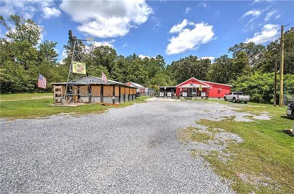 4.37 Acres of Improved Commercial Land for Sale in Adairsville, Georgia
