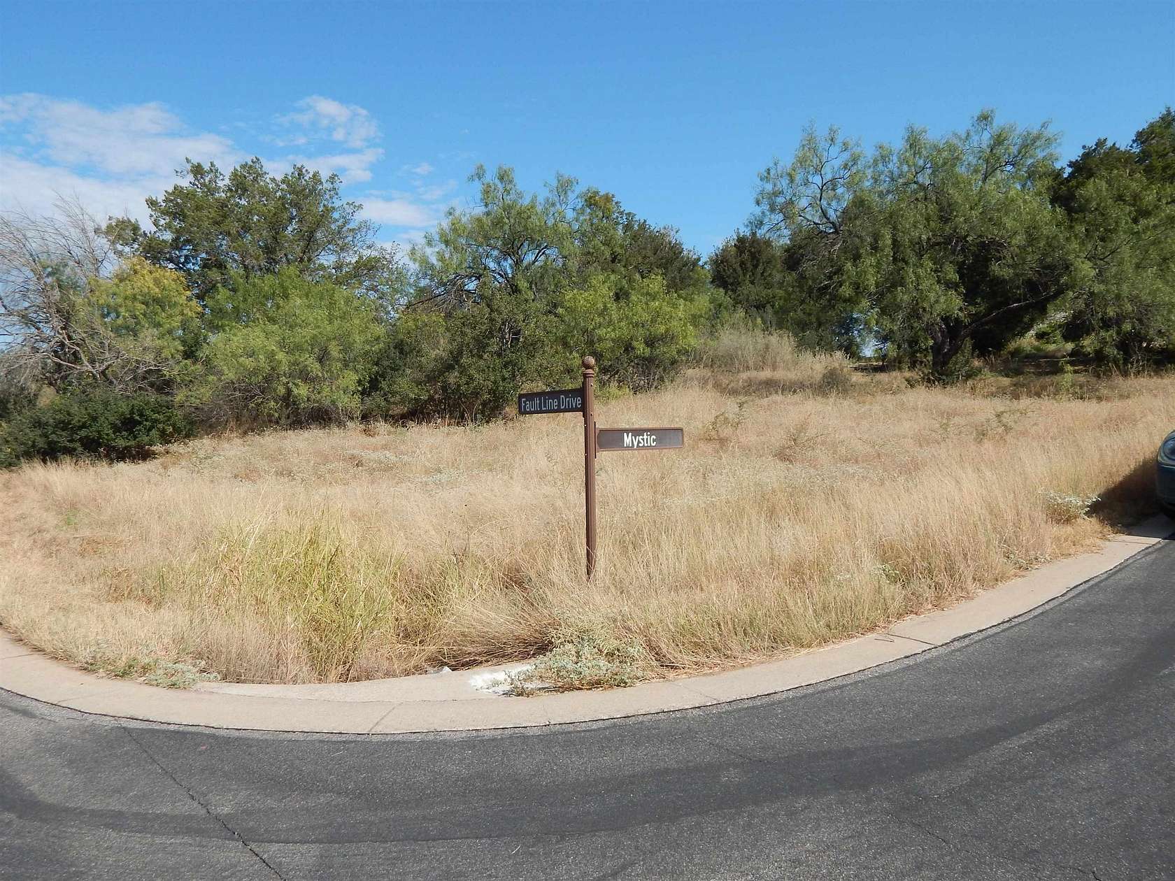 0.25 Acres of Residential Land for Sale in Horseshoe Bay, Texas