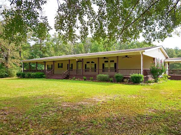 22 Acres of Agricultural Land with Home for Sale in Mount Olive, Mississippi