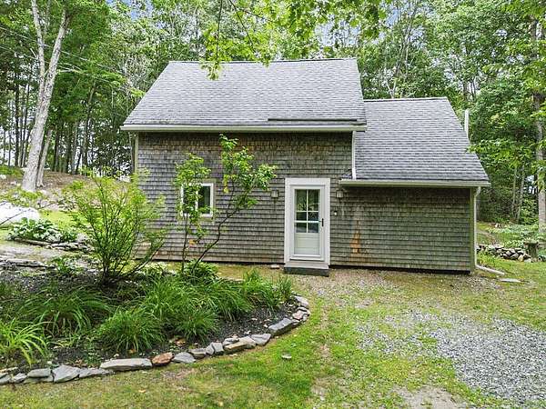 25 Acres of Agricultural Land with Home for Sale in Washington, Maine