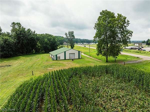 14.4 Acres of Land for Auction in Fresno, Ohio