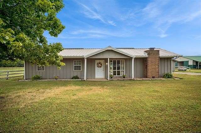 3.2 Acres of Land with Home for Sale in Broken Arrow, Oklahoma