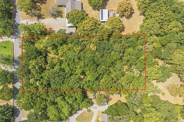 1.48 Acres of Residential Land for Sale in Lone Grove, Oklahoma