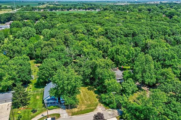 0.74 Acres of Residential Land for Sale in Ottawa, Illinois