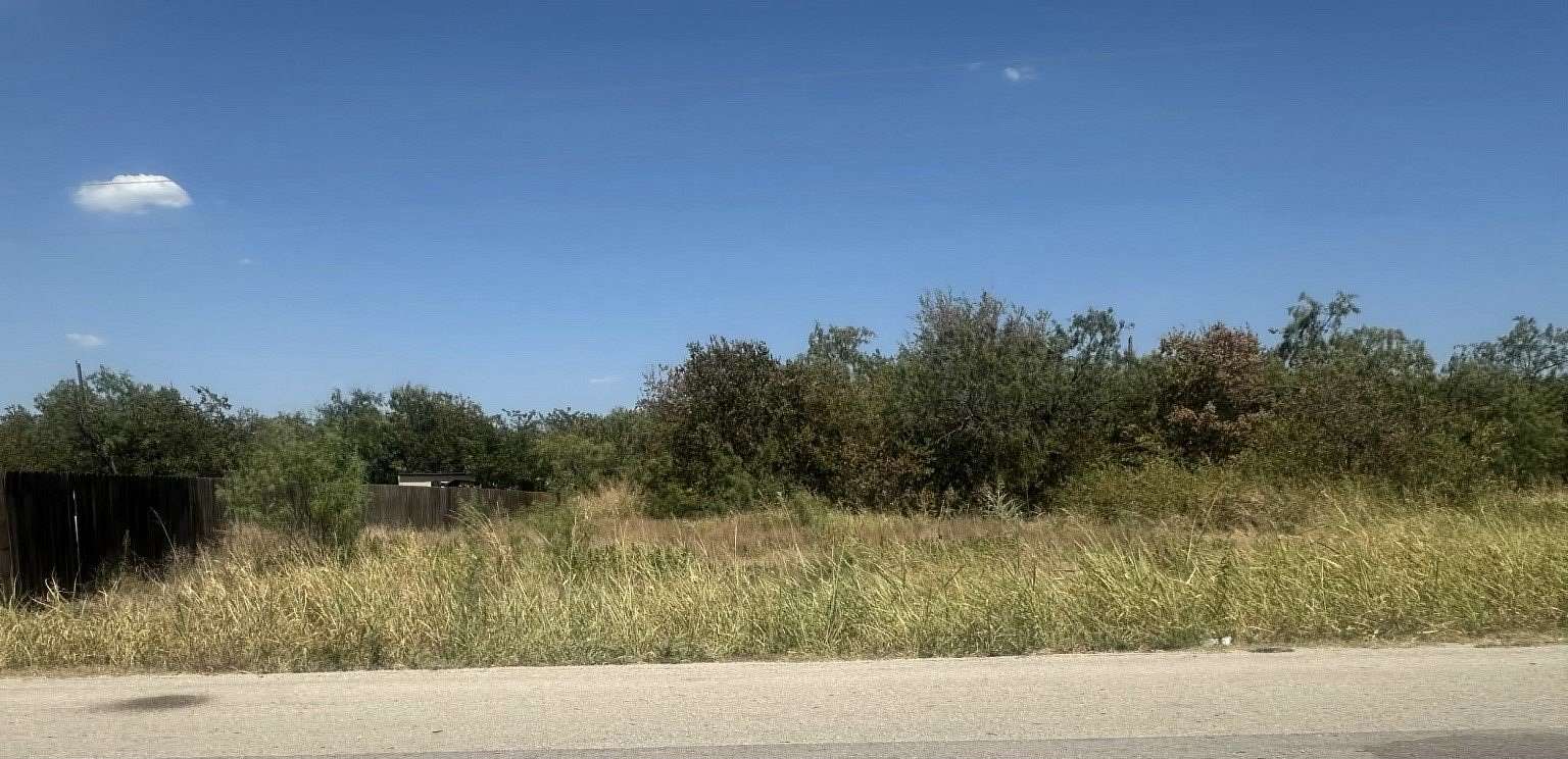 0.3 Acres of Commercial Land for Sale in Dallas, Texas