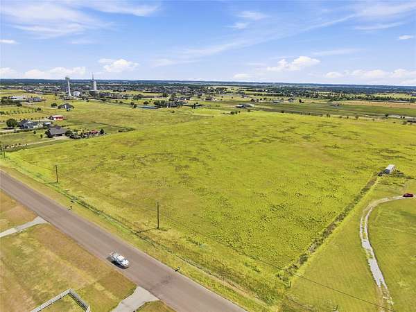 4.28 Acres of Residential Land for Sale in Waxahachie, Texas