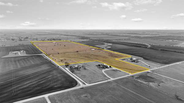 69.2 Acres of Agricultural Land for Sale in Valley View, Texas