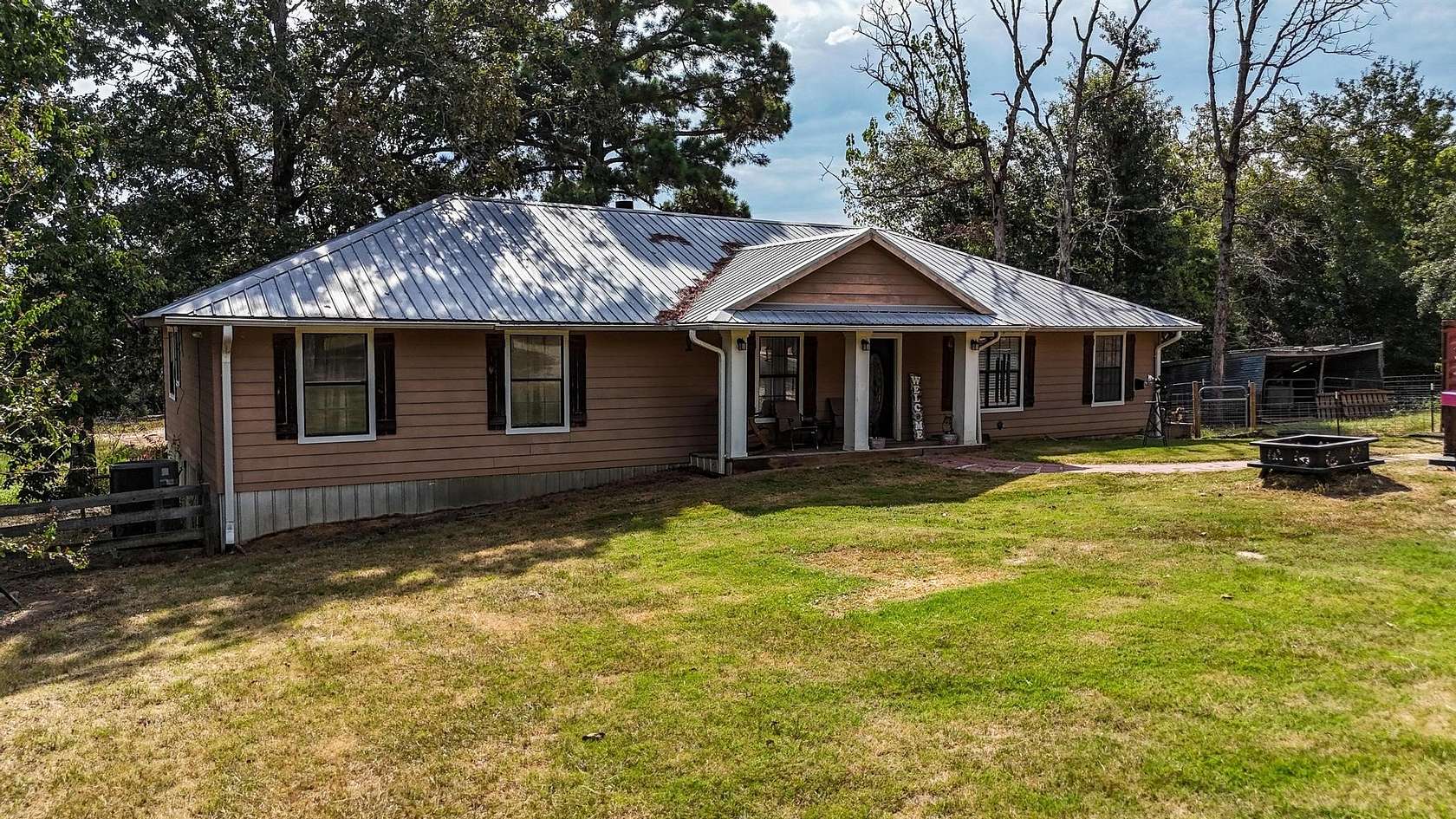 6 Acres of Land with Home for Sale in Centerville, Texas