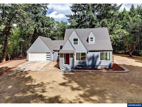 5.13 Acres of Land with Home for Sale in Monroe, Oregon