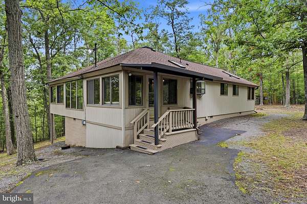 2.9 Acres of Land with Home for Sale in Hedgesville, West Virginia