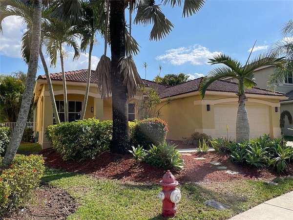 14 Acres of Land with Home for Lease in Weston, Florida