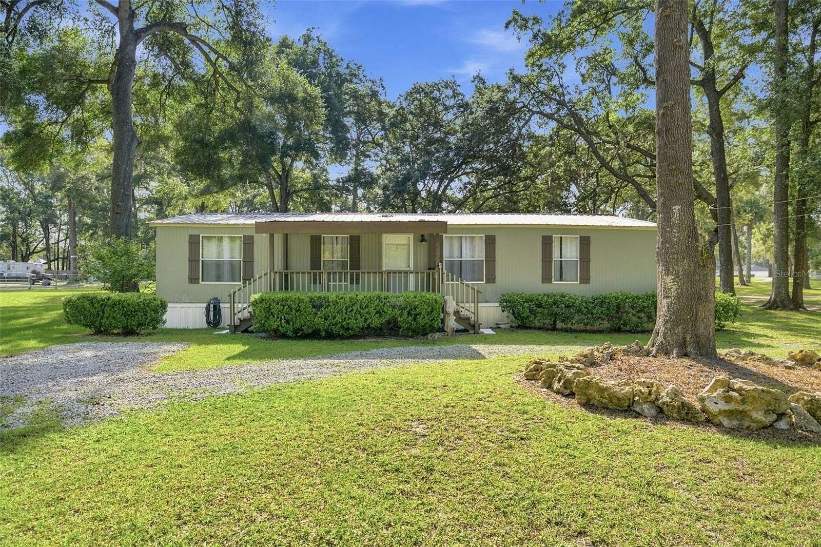 2 Acres of Land with Home for Sale in Ocala, Florida