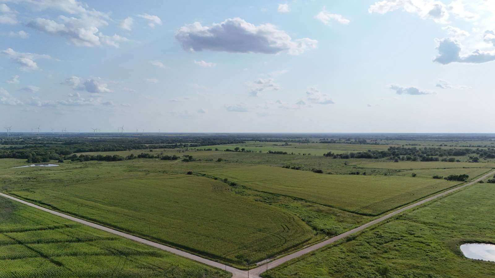 240 Acres of Land for Auction in Kincaid, Kansas