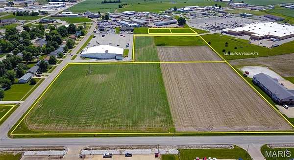 8.1 Acres of Land for Sale in Jerseyville, Illinois