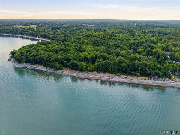 60.8 Acres of Recreational Land with Home for Sale in Irving, New York