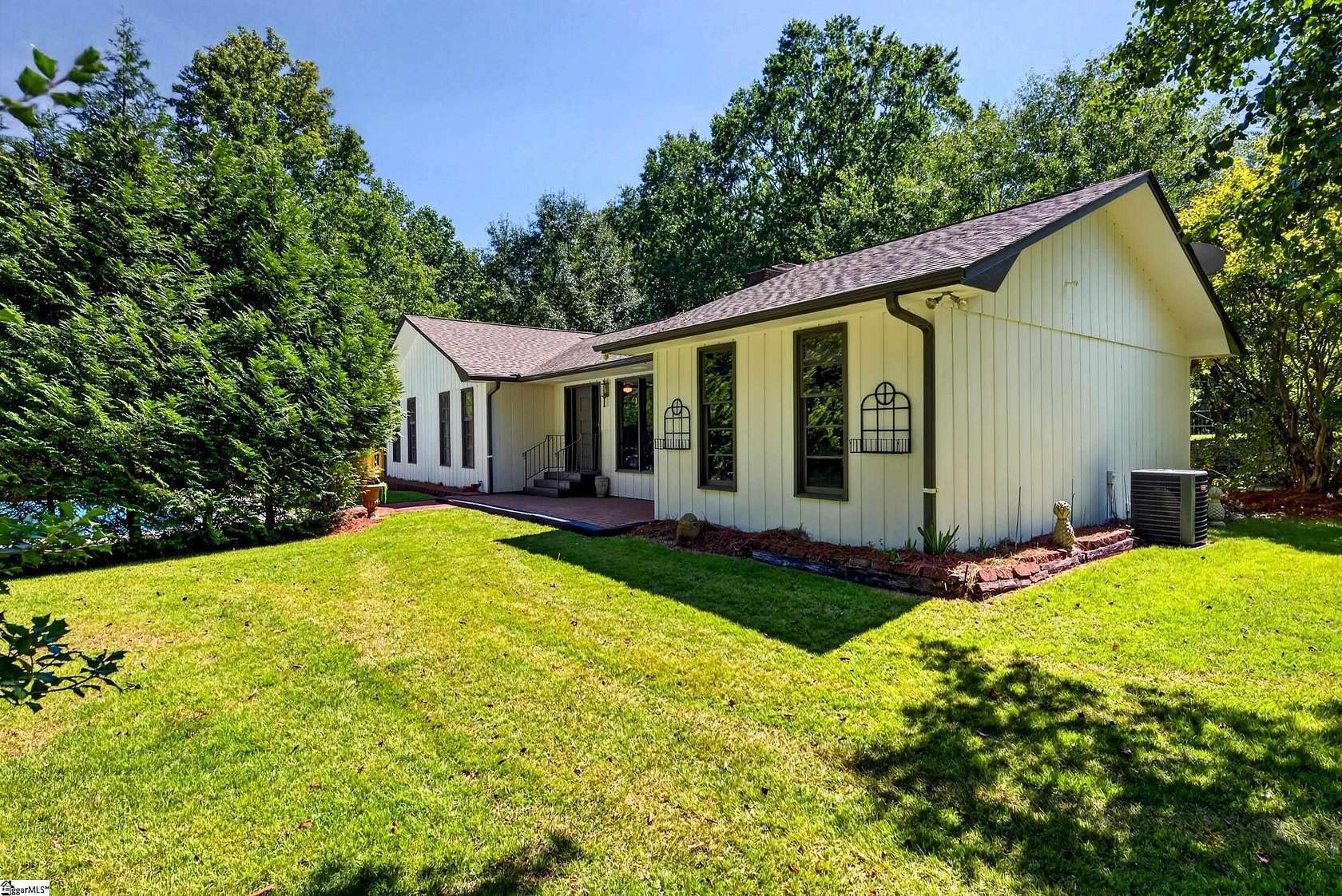 4.5 Acres of Land with Home for Sale in Greenville, South Carolina