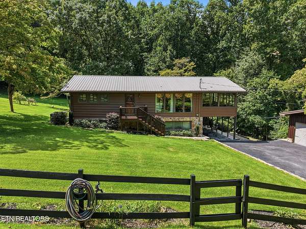 13 Acres of Recreational Land with Home for Sale in Andersonville, Tennessee