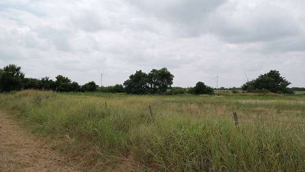 40 Acres of Land for Sale in Crescent, Oklahoma