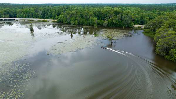 1,442 Acres of Land with Home for Sale in Leary, Georgia