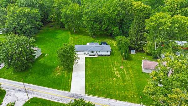 1.59 Acres of Land with Home for Sale in Geneva, Ohio